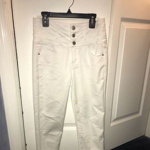 High Wasted White Jeans (size 3)